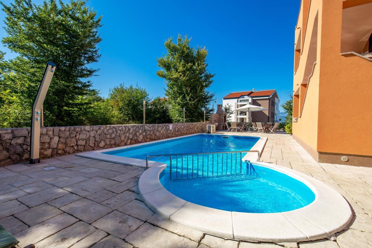 Villa Romana And Tea Šilo Exteriör bild